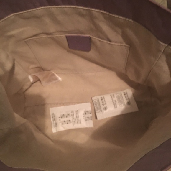 Authentic Gucci Hand Bag - Picture 2 of 3